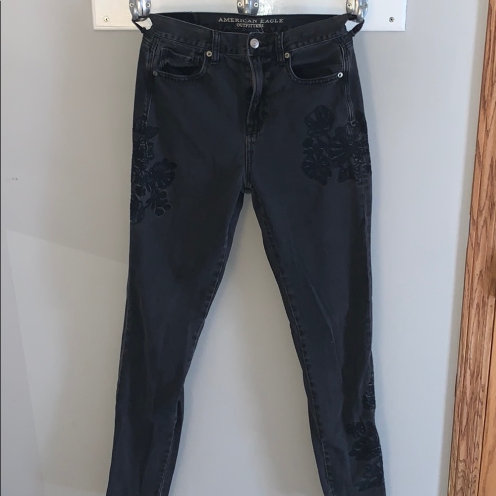 Black mom jeans
